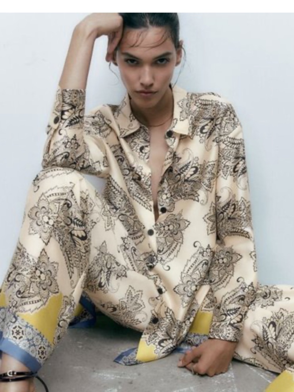Zara Cream Tunic with Black Paisley Print - Picture 12 of 13